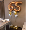Cijfer helium gevuld met 3 helium ballonnen