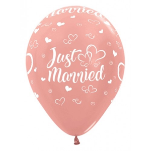 Just married rose gold